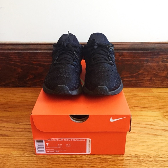 nike zoom pegasus 35 all black